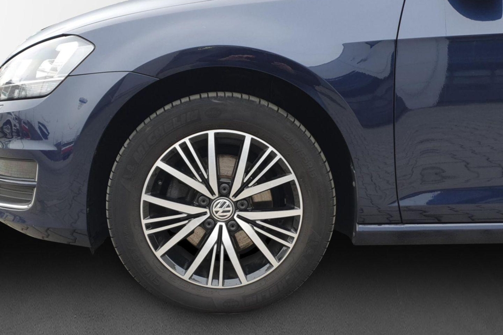 Volkswagen Golf Variant 2017 фото 1