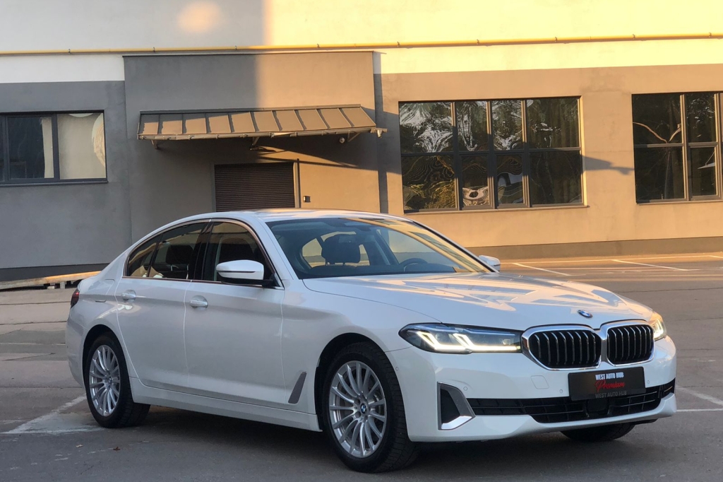 BMW 530 XDrive D 2020 фото 1