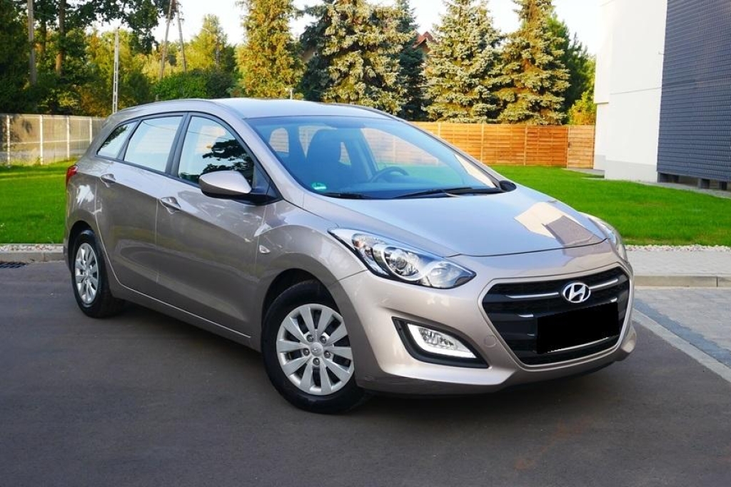 Hyundai i30 CW 2017 photo 3