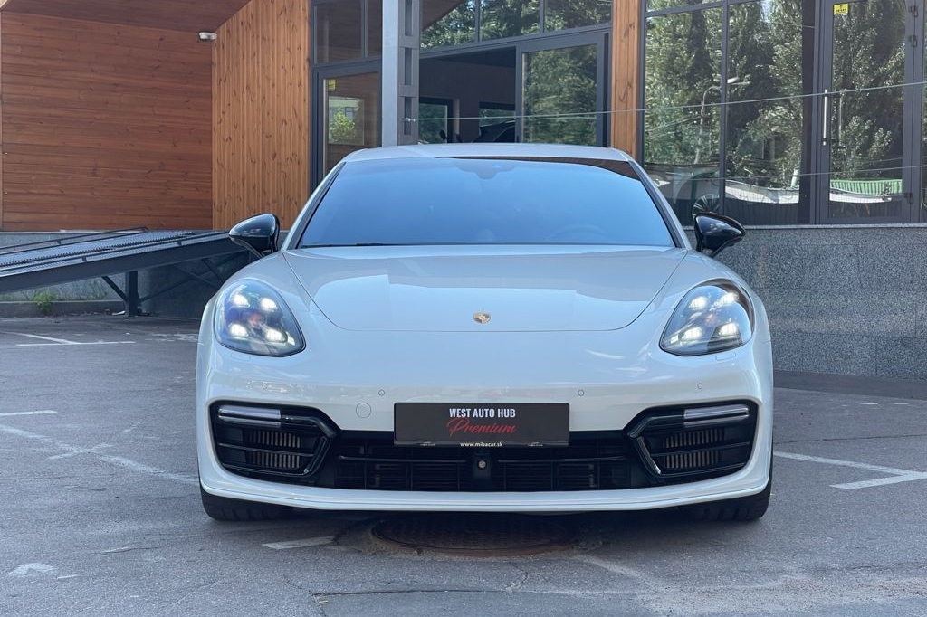 Porsche Panamera turbo 2017 фото 5