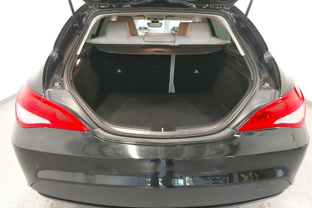 Mercedes-Benz CLA-Klasse 2017 photo 2