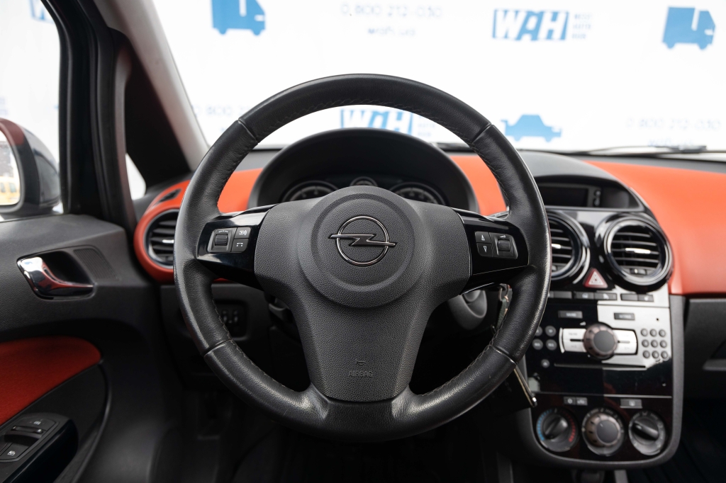 Opel Corsa 2010 фото 18