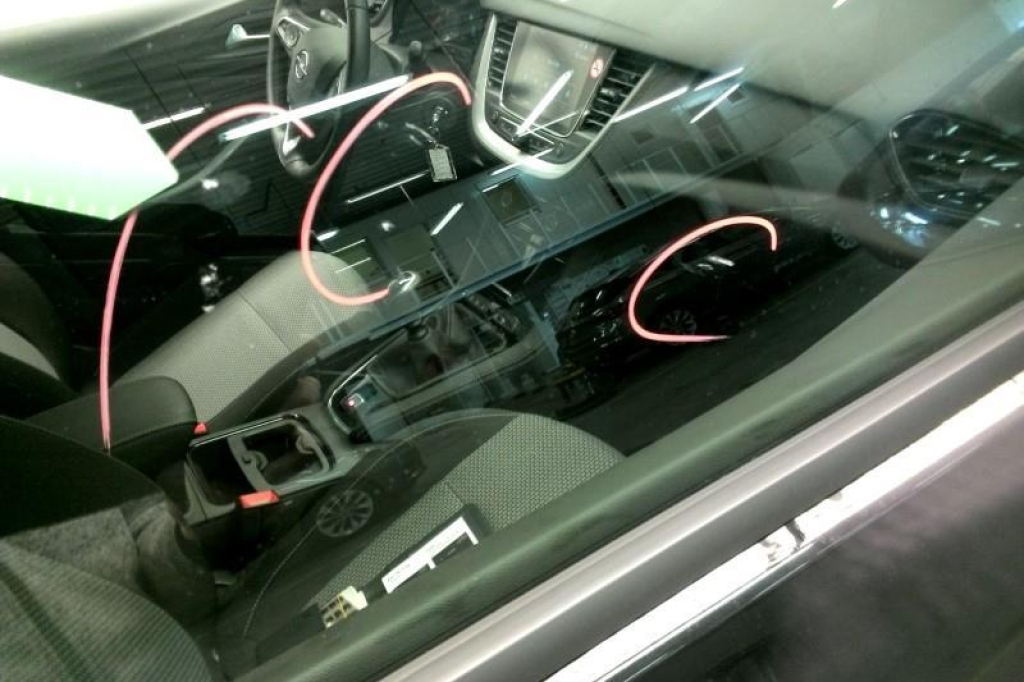 Opel Grandland X 2020 photo 8