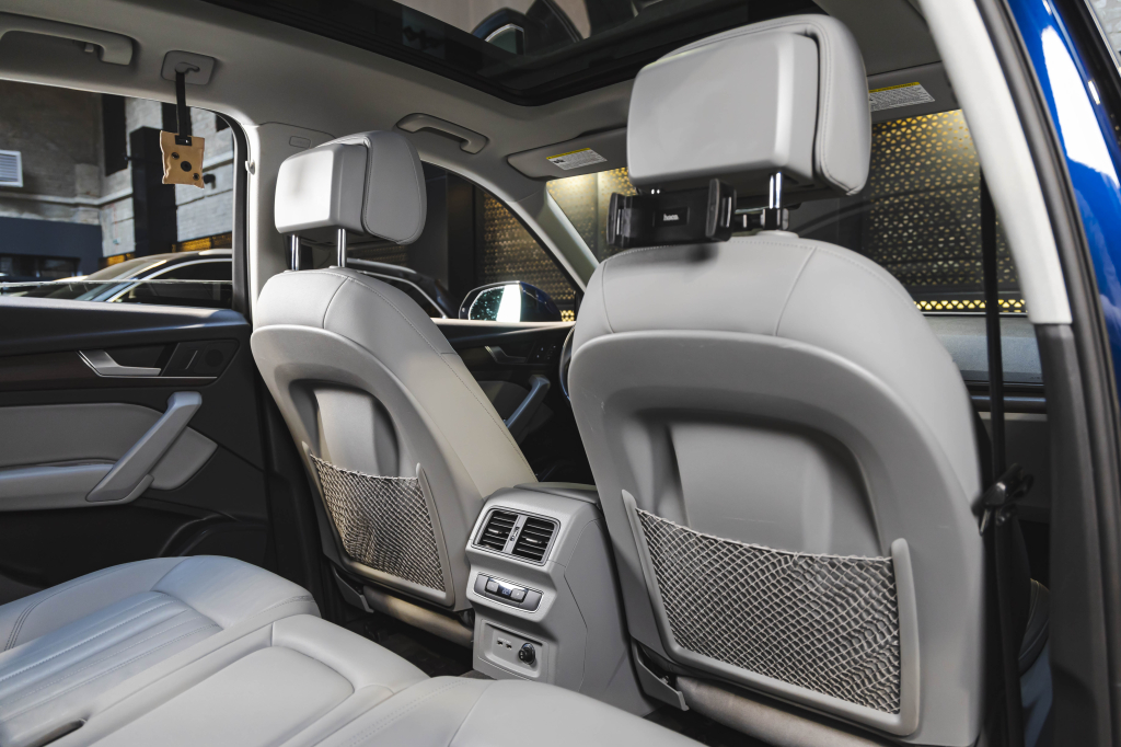 Audi Q5 2020 фото 39