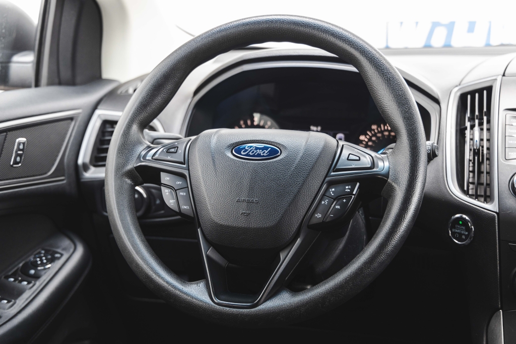 Ford Edge 2016 фото 21