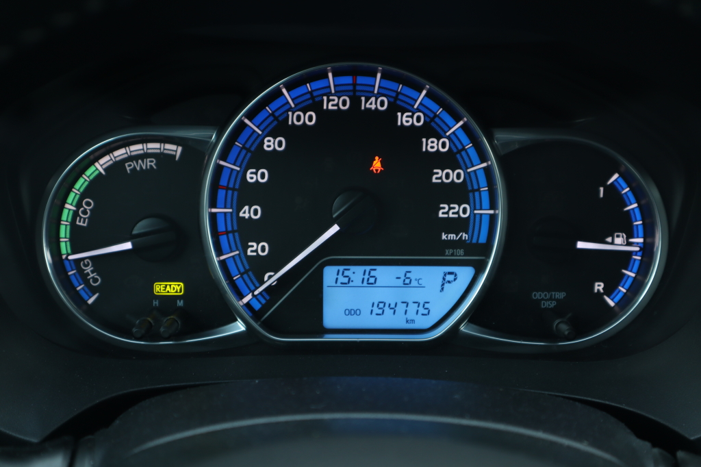 Toyota Yaris photo 9