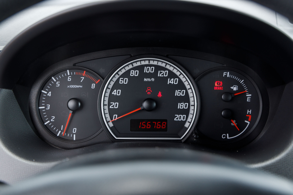 Suzuki Swift 2010 фото 18