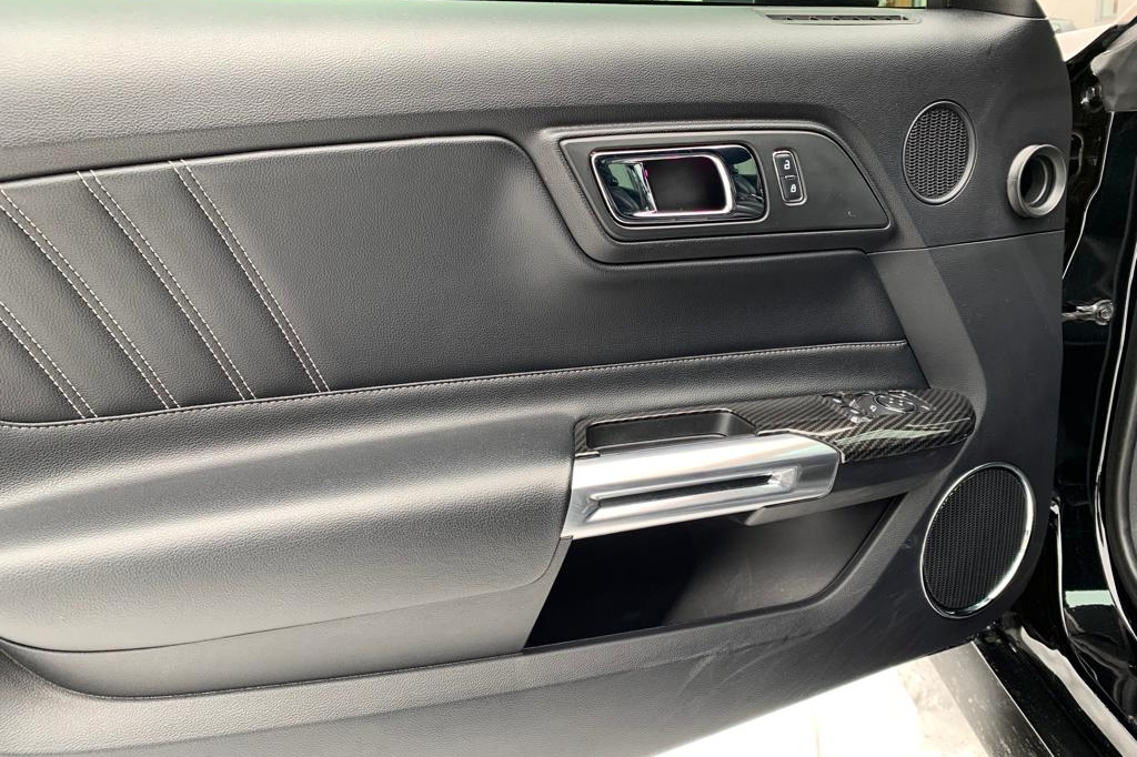 Ford Mustang GT 2017 фото 9