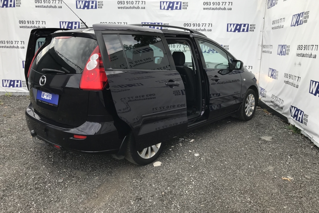 Mazda 5 photo 5