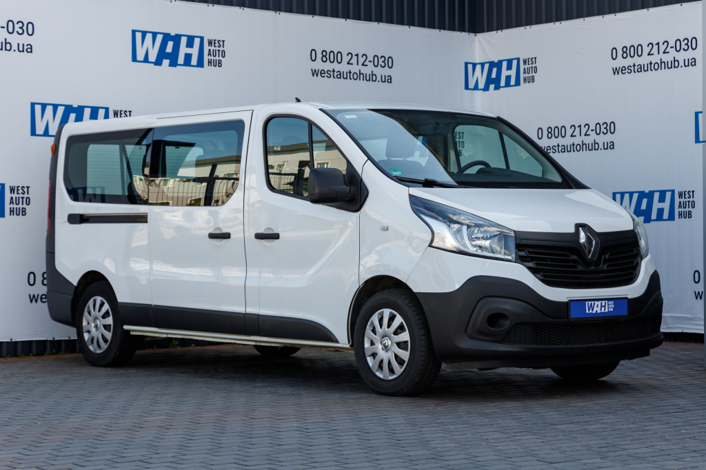 Renault Trafic пасс. 2015 фото 2
