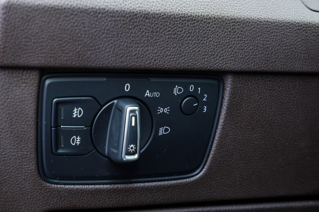 Volkswagen Passat B8 Highline 2015 photo 16