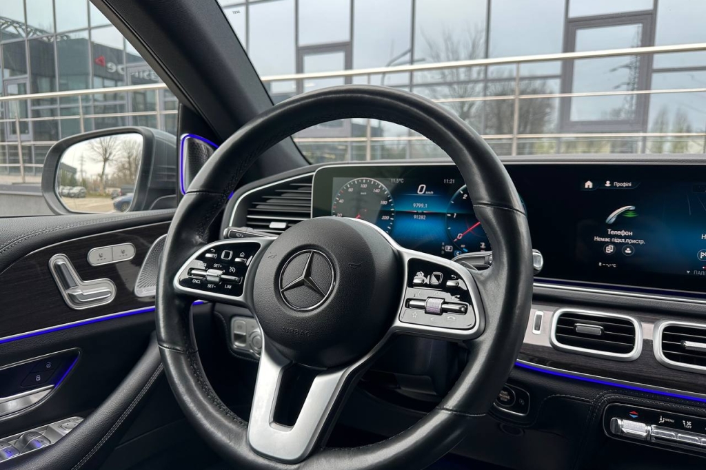 Mercedes-Benz GLE-Class Coupe 2020 фото Mercedes-Benz GLE-Class Coupe 2020 фото 25