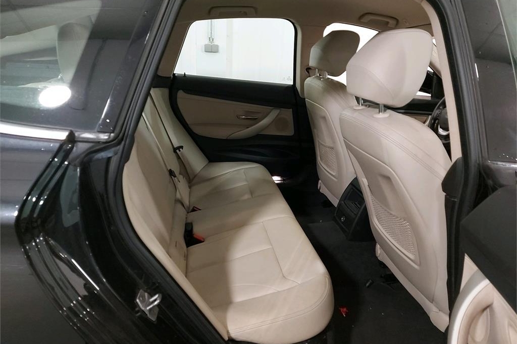 BMW 3er Gran Turismo 2015 photo 2