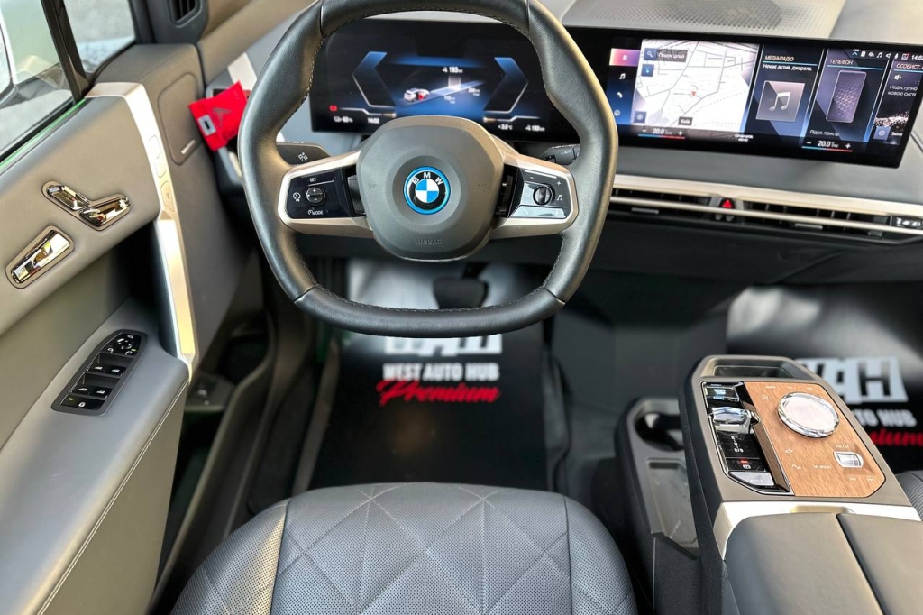 BMW iX xDrive40 2021 фото 21