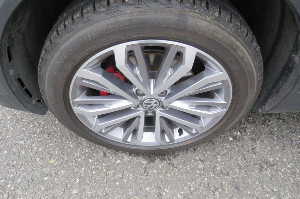 Volkswagen T-Roc 2020 photo 3