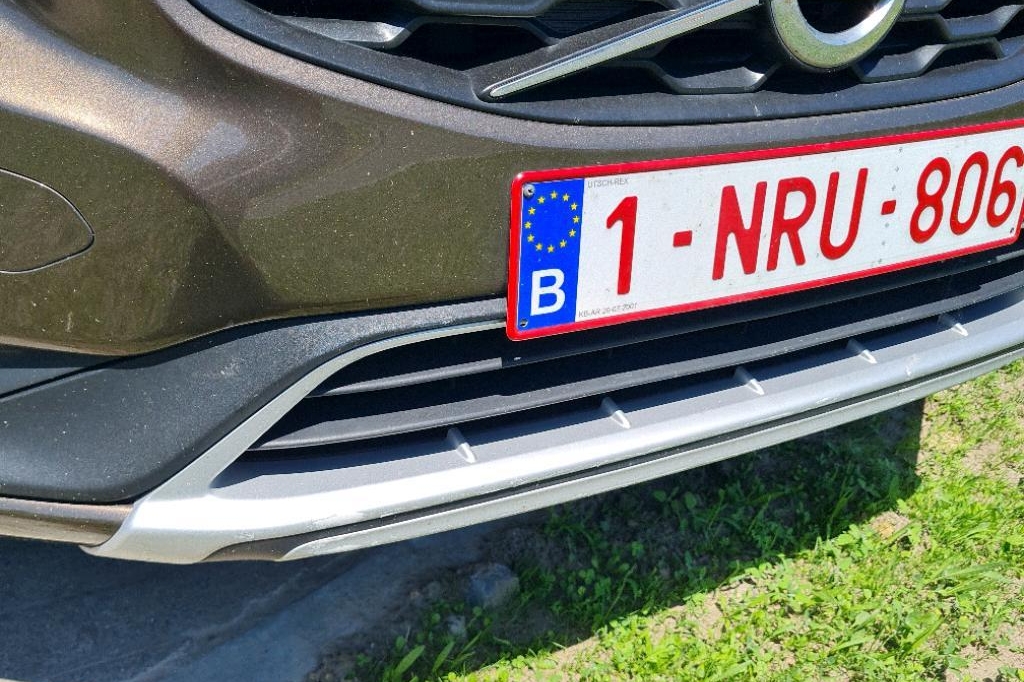 Volvo V60 Cross Country 2016 photo 40