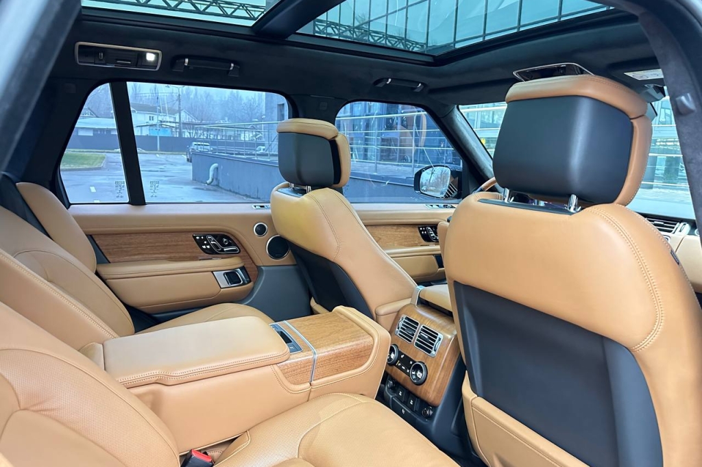 Land Rover Range Rover Autobiography 2018 фото Land Rover Range Rover Autobiography 2018 фото 22