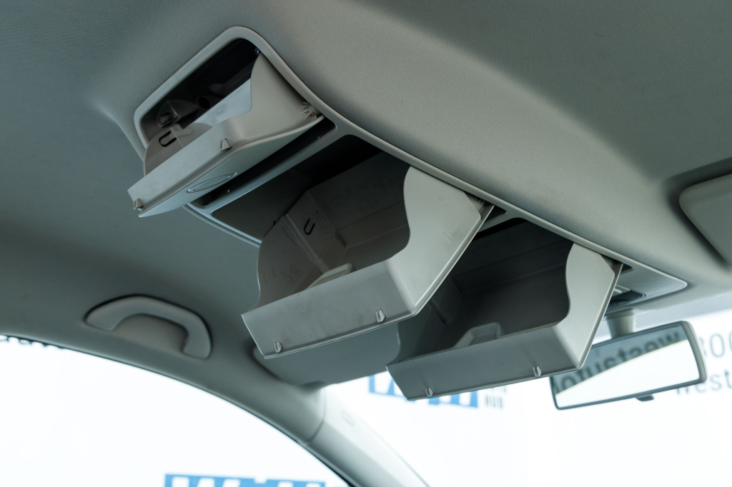 Volkswagen Touran 2006 фото 16