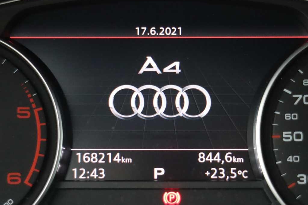 Audi A4 Avant 2016 photo 1