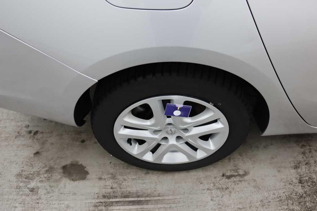 Opel Astra Sports Tourer 2016 photo 30