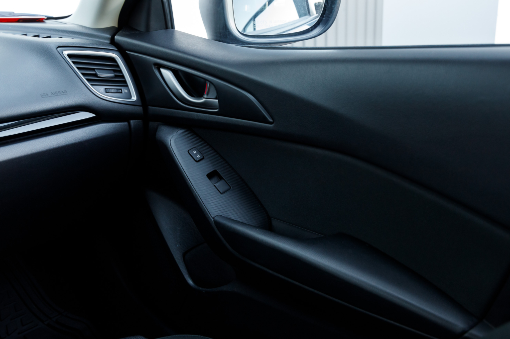 Mazda 3 SV 2014 фото 27