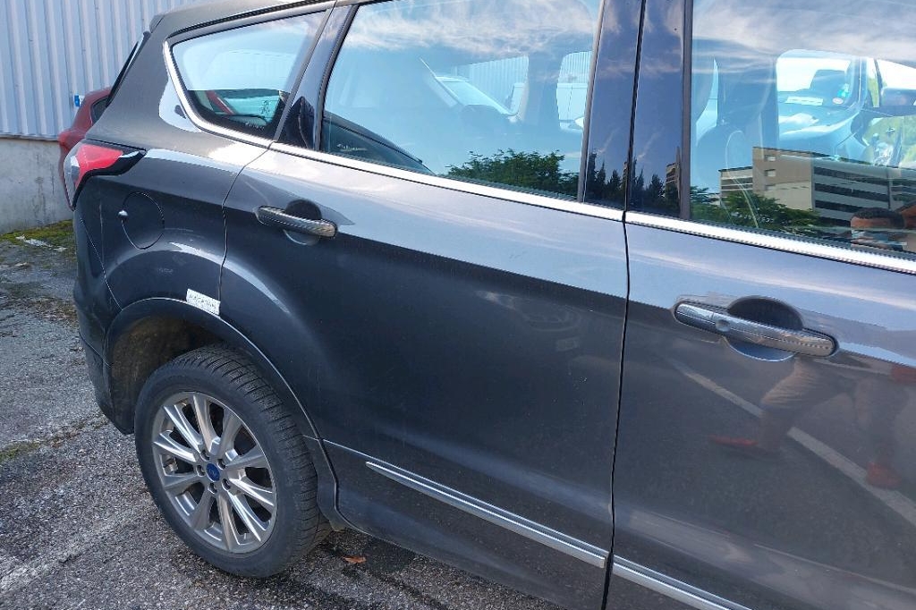 Ford Kuga 2018 photo 26