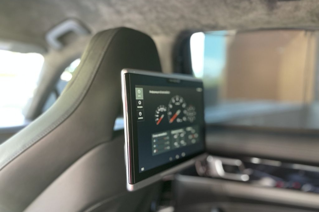 Porsche Panamera turbo 2017 фото 10