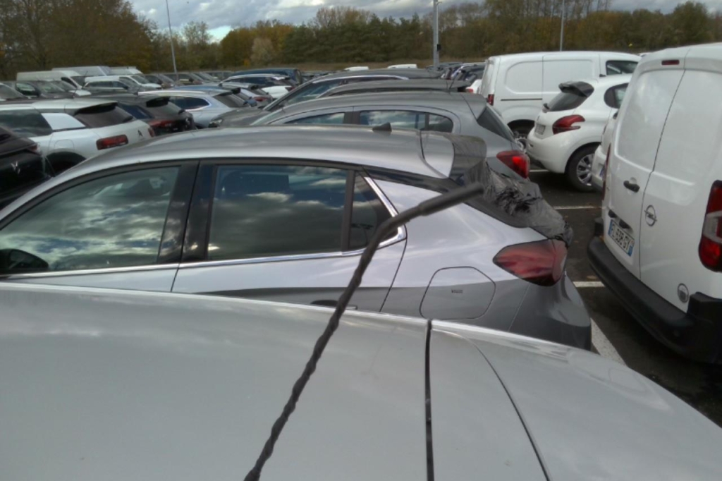 Opel Astra 2020 фото 15