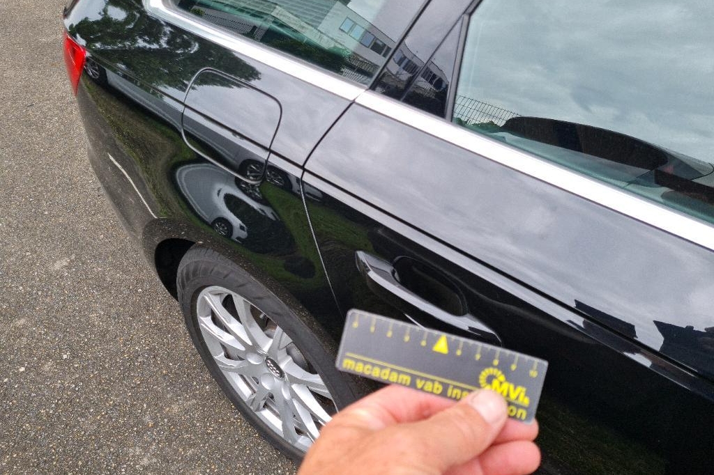 Audi A4 Avant 2017 фото 44