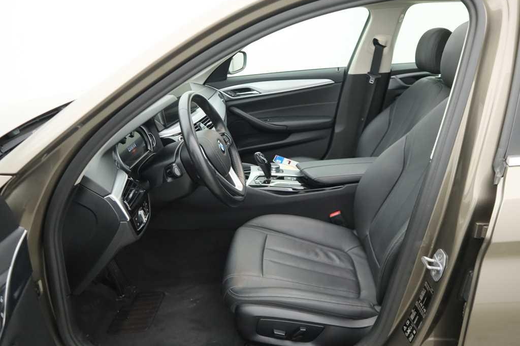 BMW 5er Touring 2017 фото 7