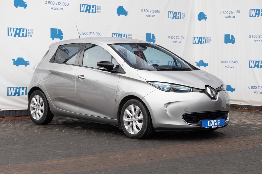 Renault Zoe 2015 фото 3