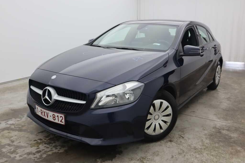 Mercedes-Benz A-Klasse 2017 photo 3