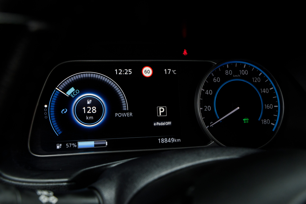 Nissan Leaf TEKNA 40 kWh photo 19