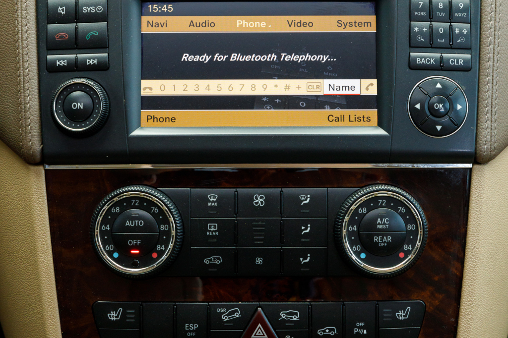 Mercedes-Benz GL 350 Bluetec 2011 photo 18