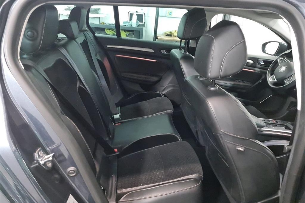 Renault Megane Grandtour 2017 photo 1