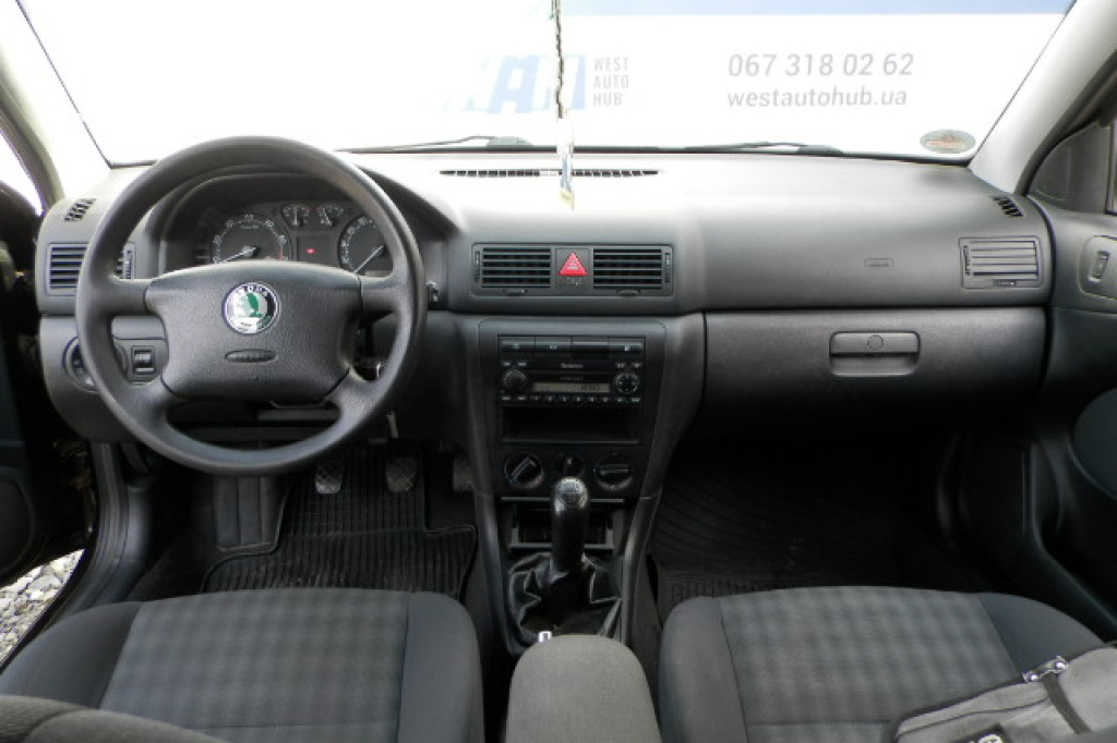 Skoda Octavia Tour 1.6 MPI 2004 photo 7