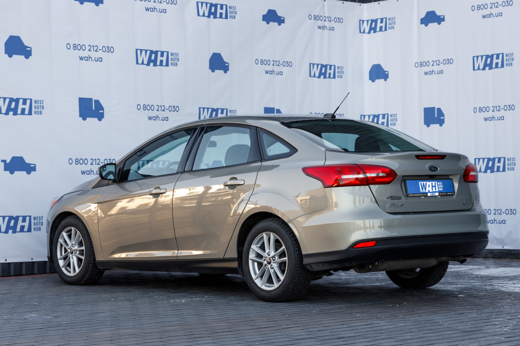 Ford Focus SE 2016 фото 3