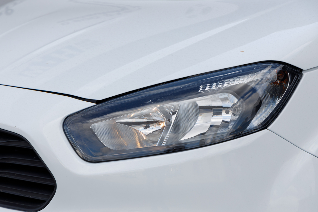 Ford Courier 2017 photo 6