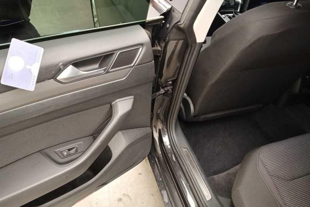 Volkswagen Arteon 2018 фото 27