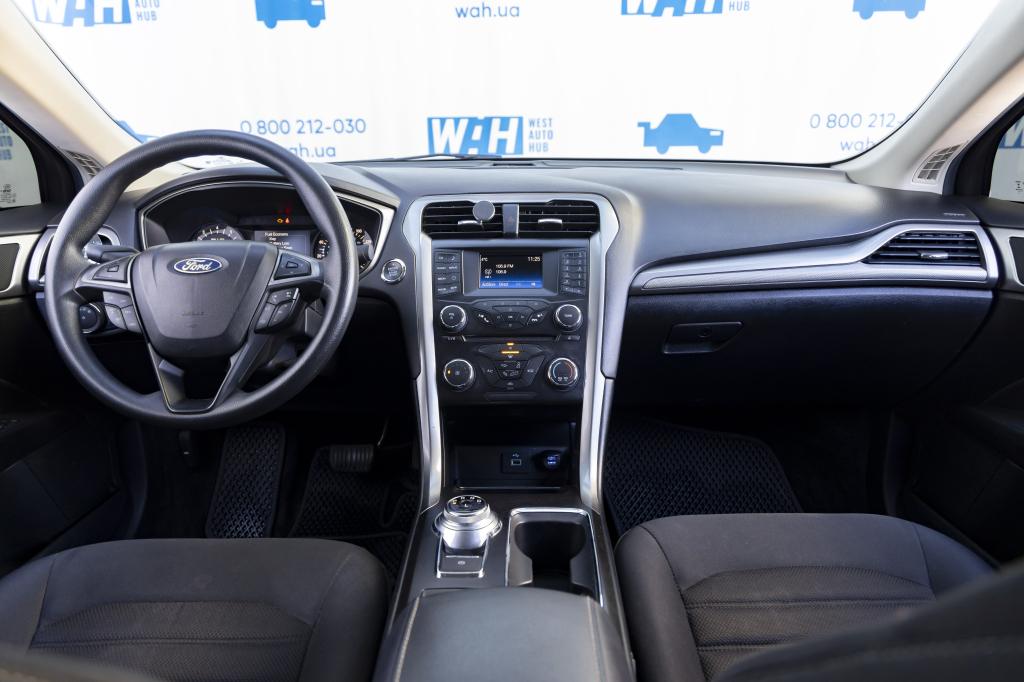 Ford Fusion 2017 фото 42