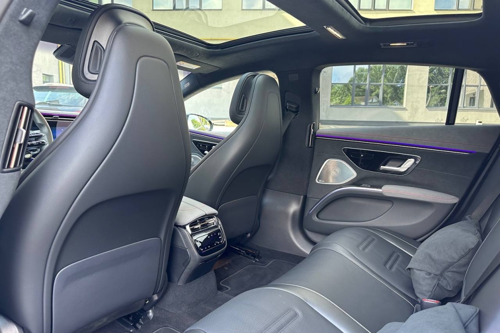 Mercedes-Benz EQS 53 AMG 4MATIC+ 2022 фото Mercedes-Benz EQS 53 AMG 4MATIC+ 2022 фото 19