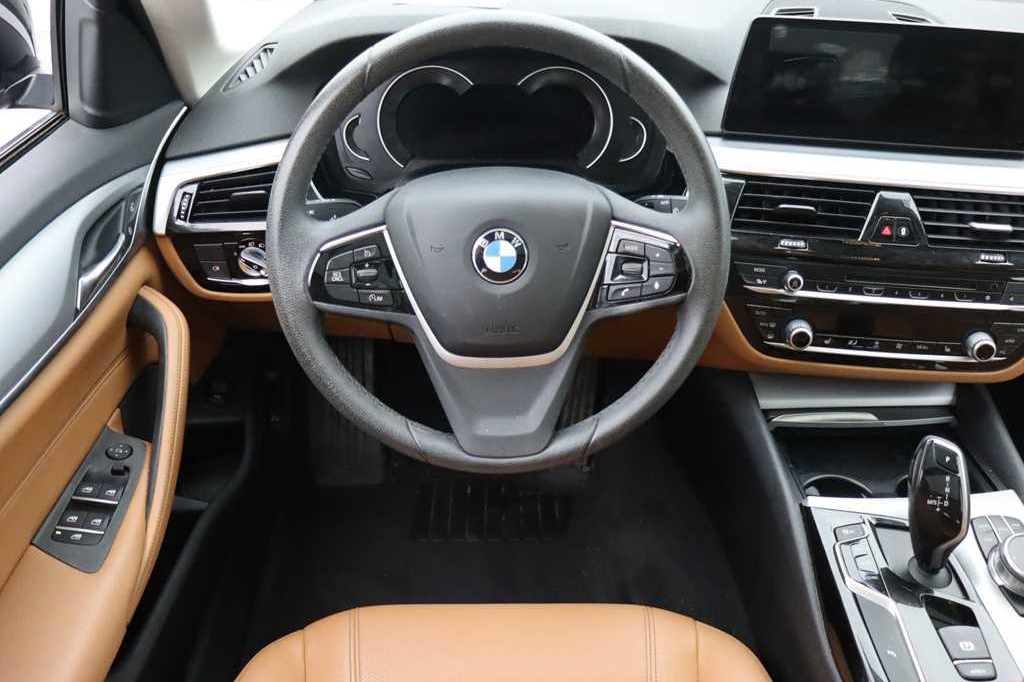 BMW 5er Touring 2017 фото 3