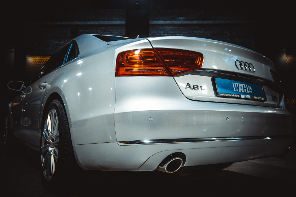 Audi A8 2014 photo 61