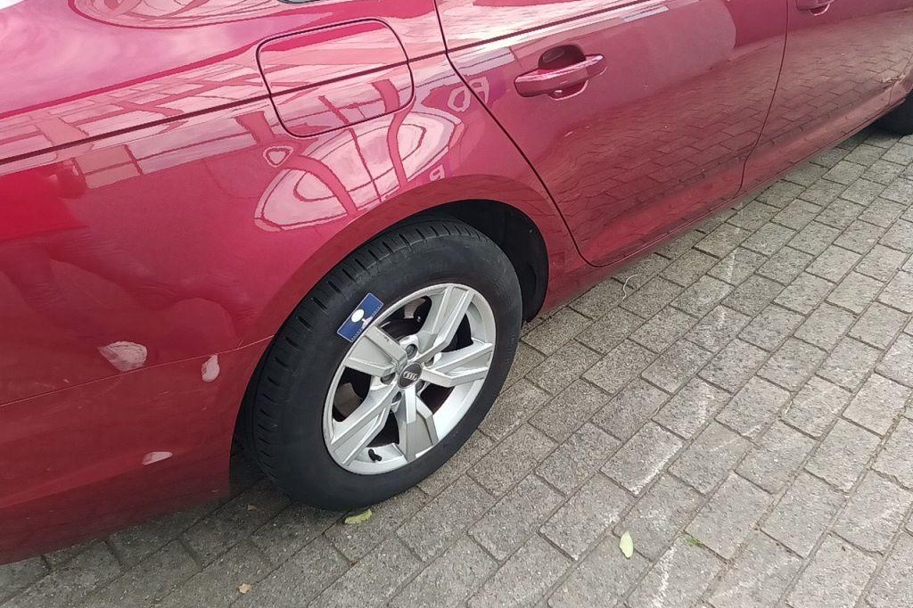 Audi A4 2017 photo 18