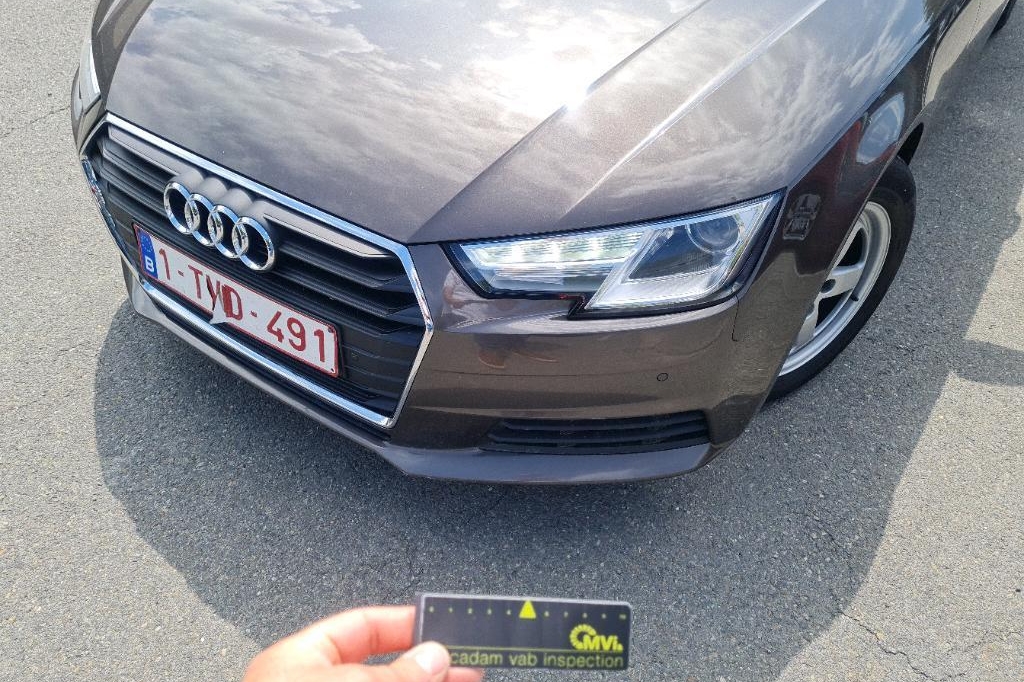 Audi A4 Avant 2018 фото 21