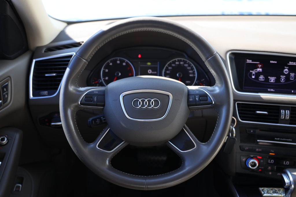 Audi Q5 2012 фото 25