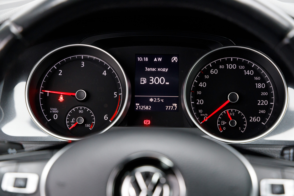 Volkswagen Golf VII фото 8