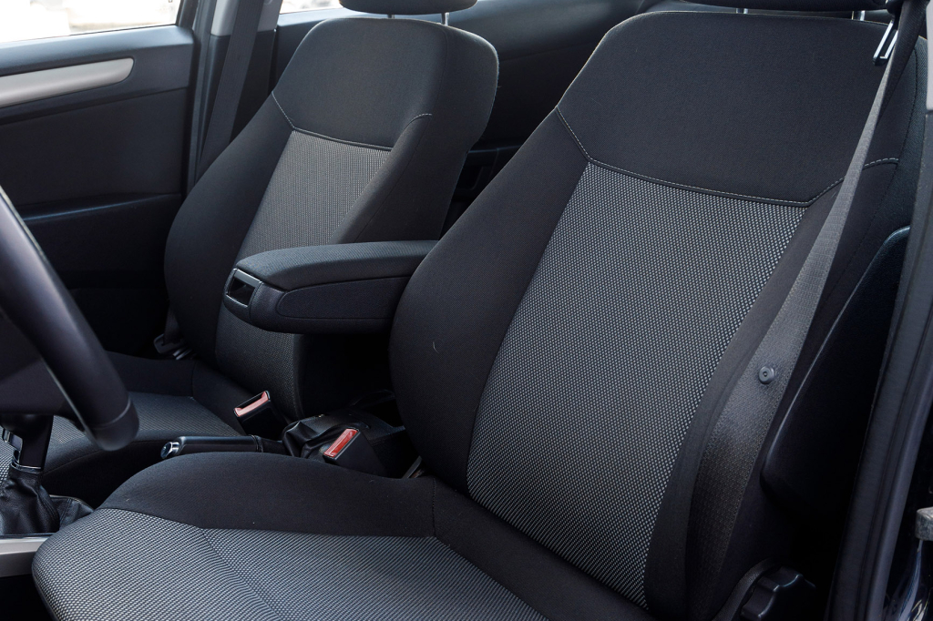 Opel Astra H фото 14