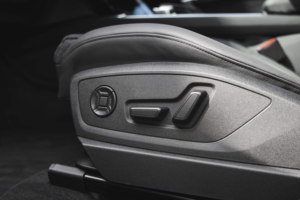 Audi Q8 Sportback e-tron 2023 photo 34