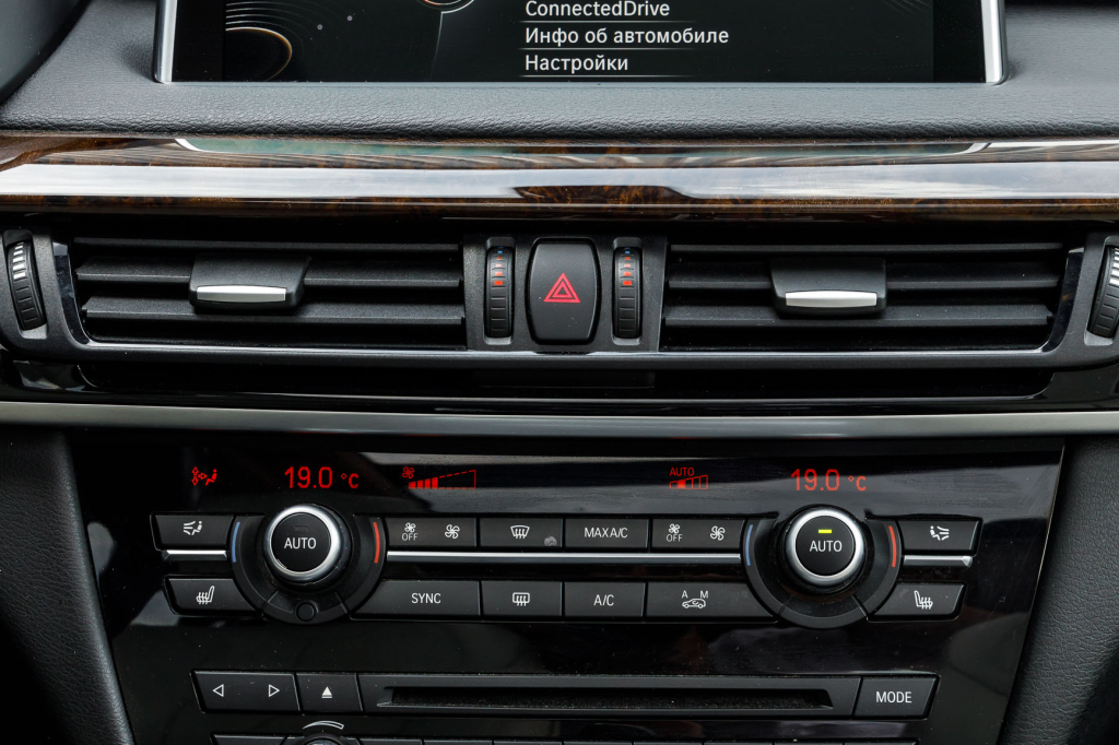 BMW X5 35D Xdrive 2014 фото 13